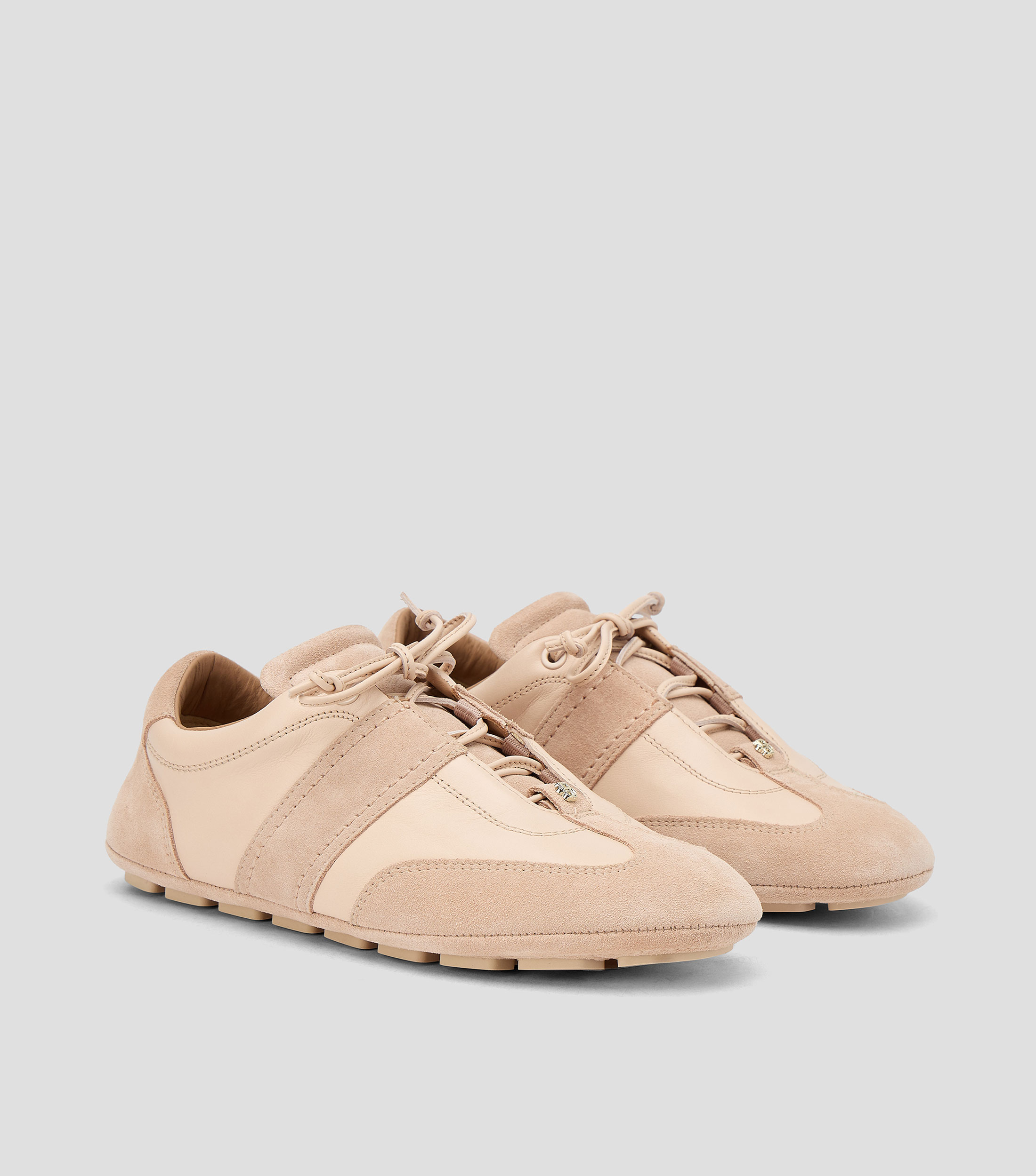 Tenis casuales en piel lisos Mujer